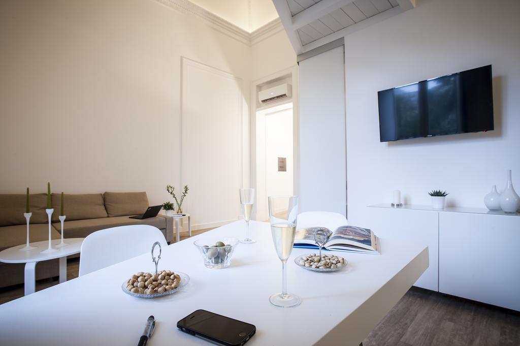 Apartment Politeama By Giorgio Palermo